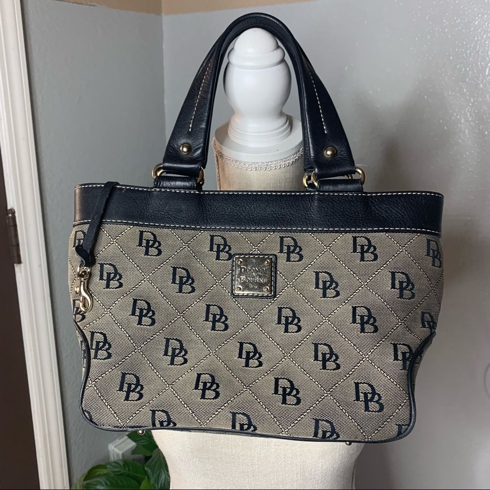 Dooney & Bourke Db Print 1975 - image 1